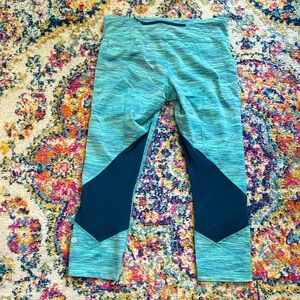 Lululemon Cropped Leggings With Pockets